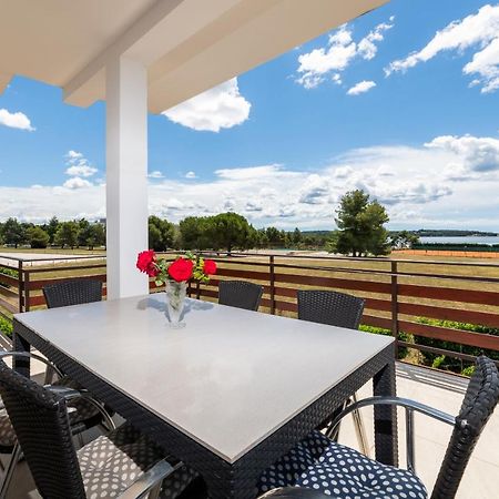 Apartman Petelin Novigrad Istria Εξωτερικό φωτογραφία